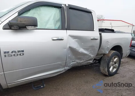 2019 Ram 2500 Laramie 4X4 6'4 Box из США, поврежденный, VIN 3C6UR5FJ1KG521111